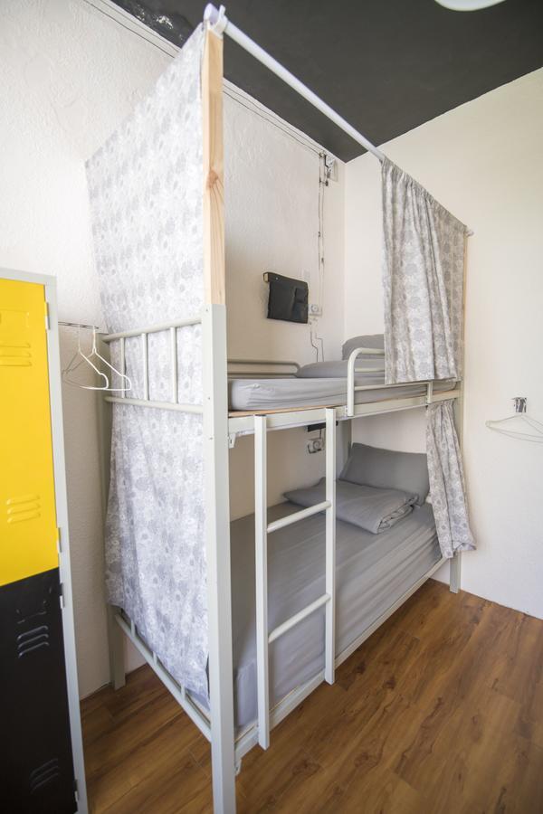 82G Backpacker Inn Маджонг Экстерьер фото